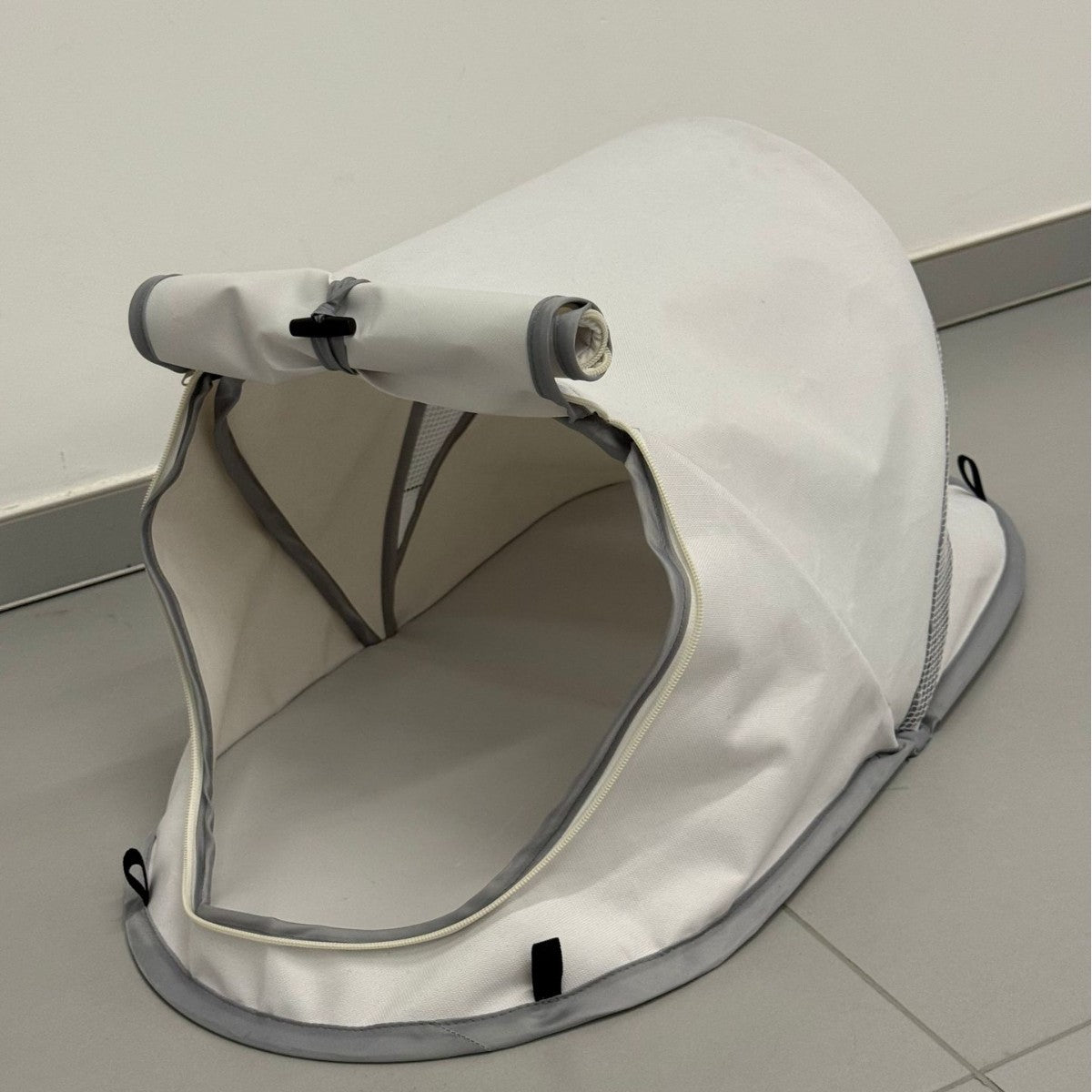 Portable Waterproof Pet Tent for Indoor Outdoor Use